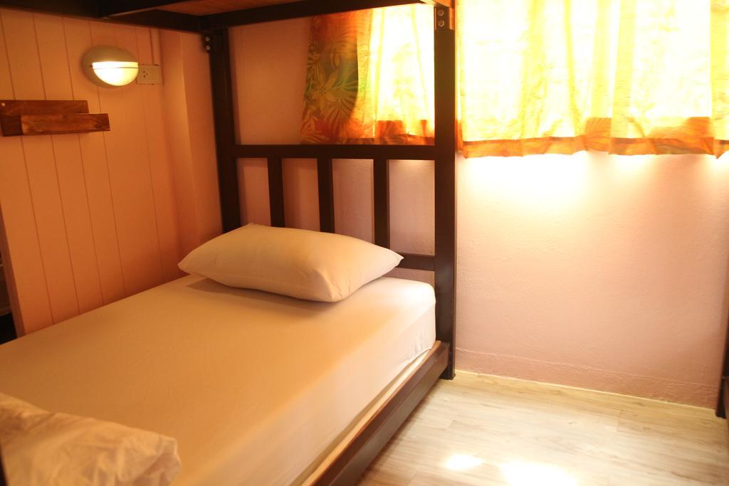 Khaosan Immjai Hostel Bangkok Ruang foto